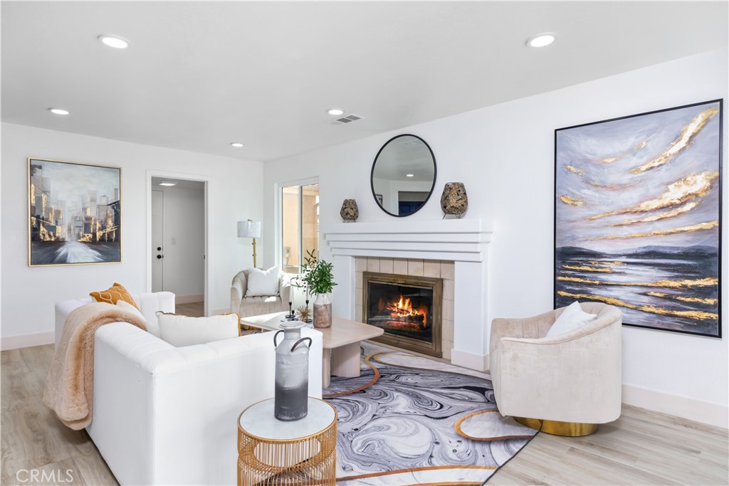 28211 Hub Circle