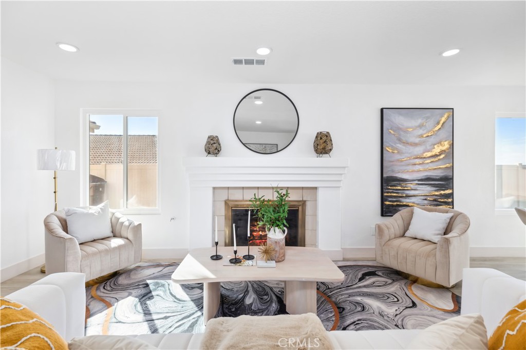 28211 Hub Circle