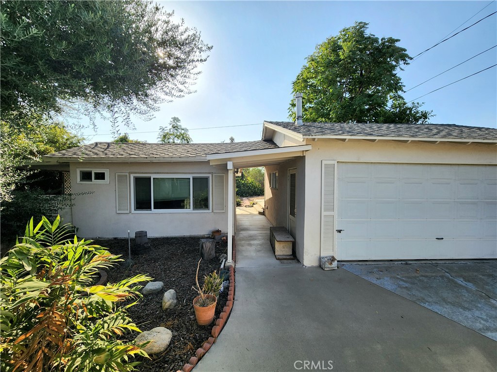 3721 Dubonnet Avenue