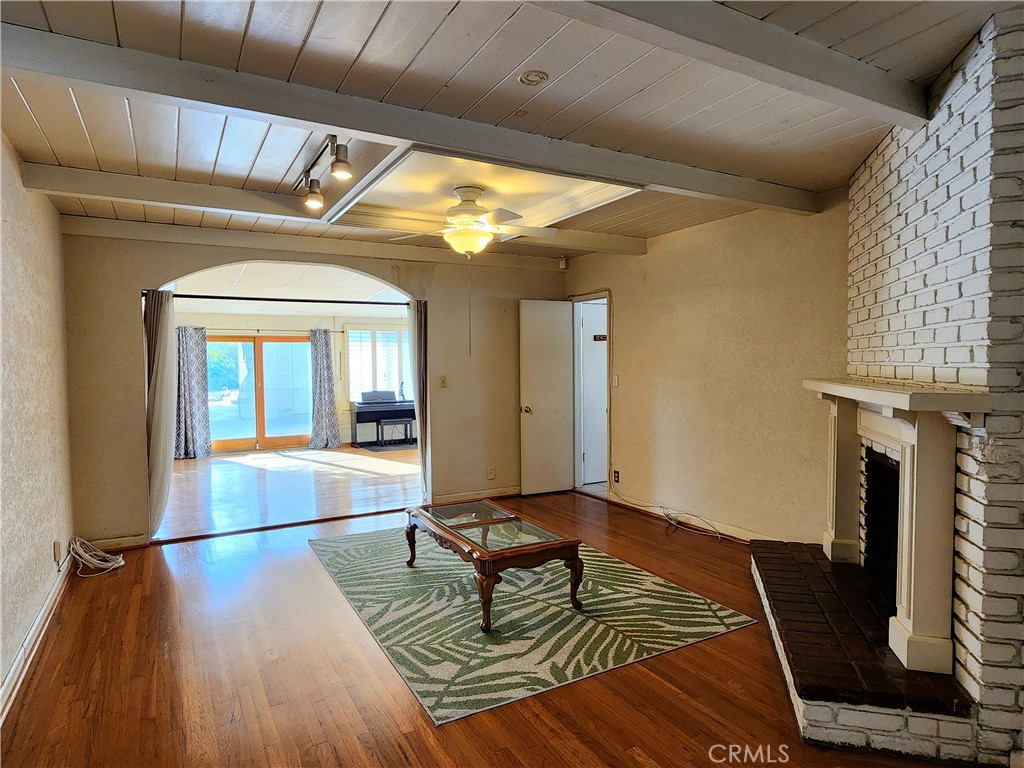 3721 Dubonnet Avenue