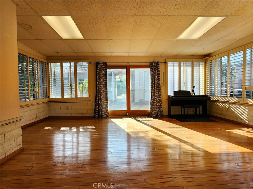 3721 Dubonnet Avenue