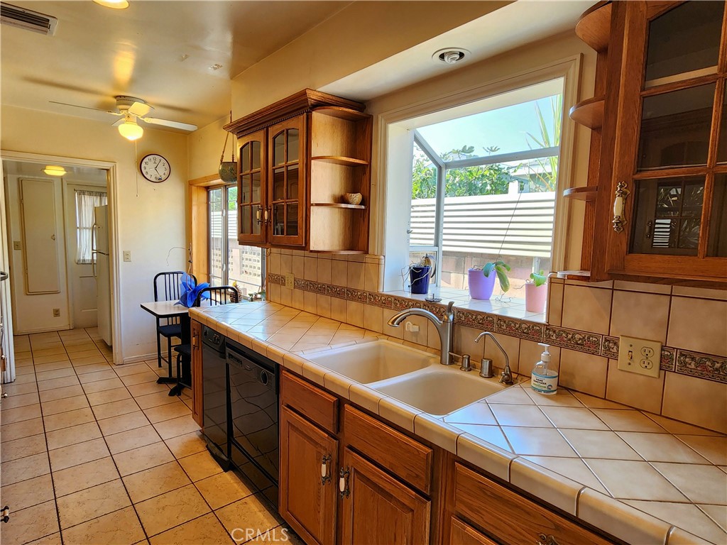 3721 Dubonnet Avenue