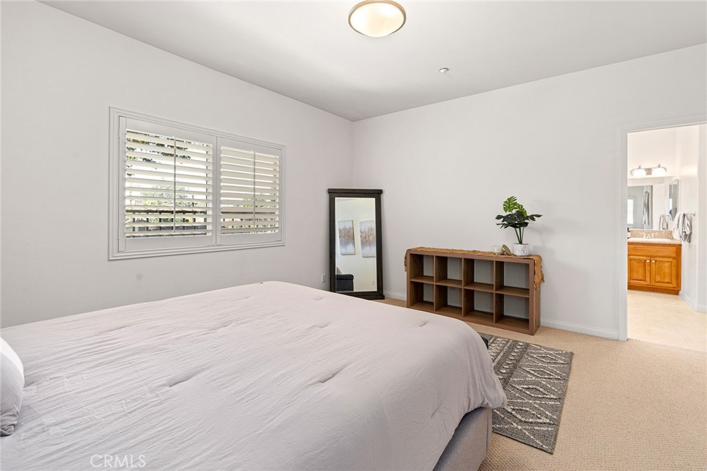 11928 Lansdale Avenue