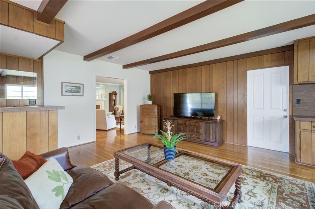601 Los Olivos Drive