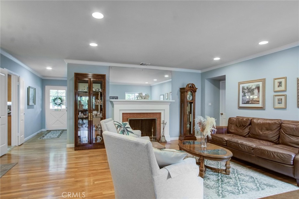 601 Los Olivos Drive