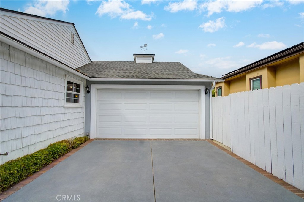 601 Los Olivos Drive