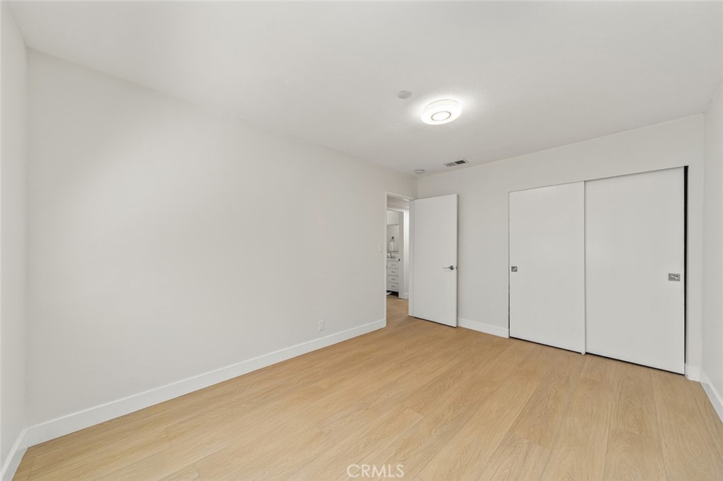 32 S Chapel Avenue D