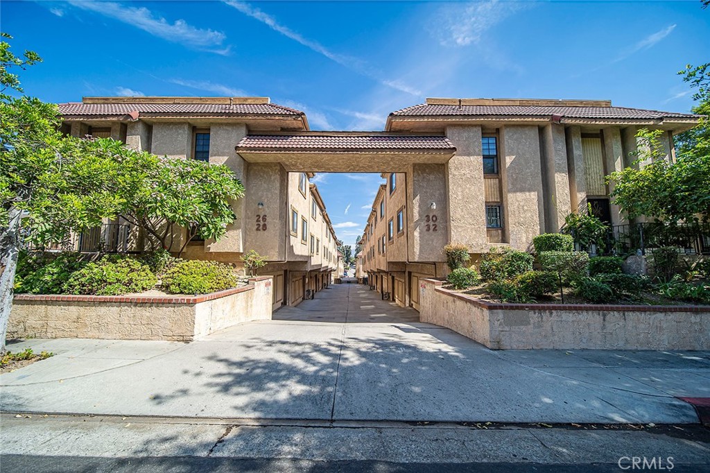 32 S Chapel Avenue D