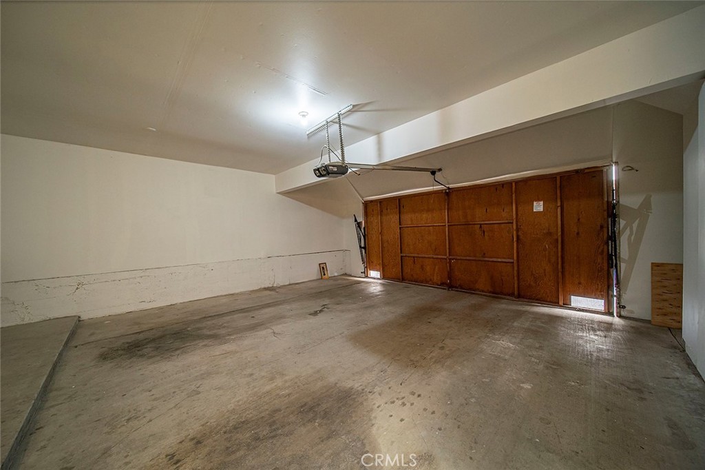 32 S Chapel Avenue D