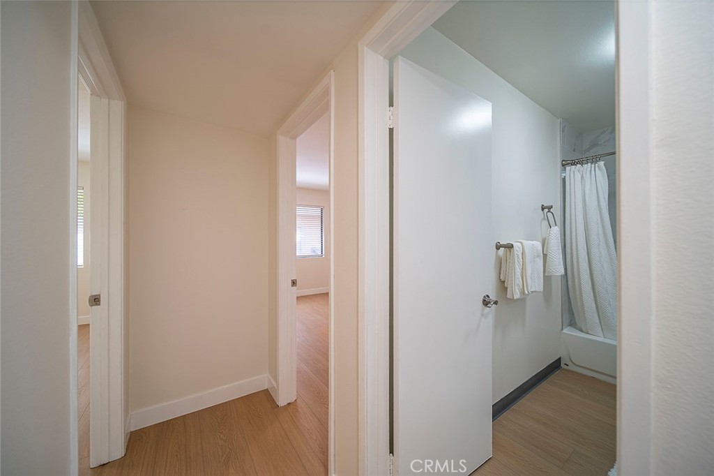 32 S Chapel Avenue D