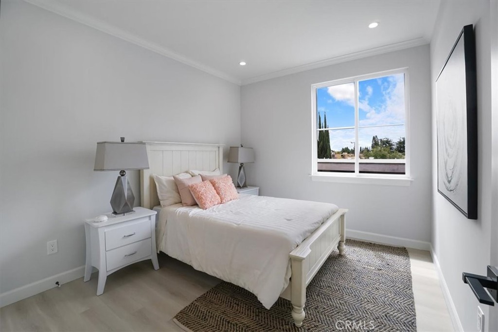 1022 La Cadena Avenue D