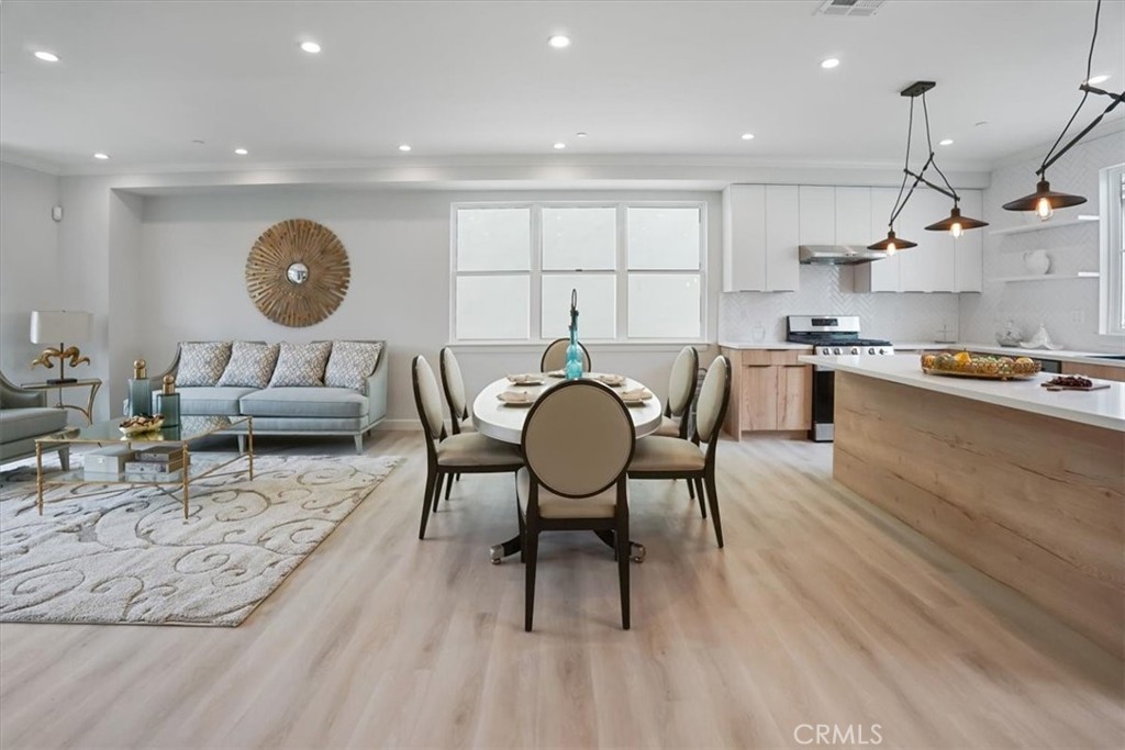 1022 La Cadena Avenue D