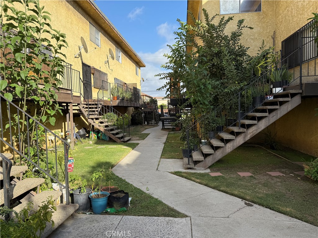 3117 Adelia Ave. Avenue 15