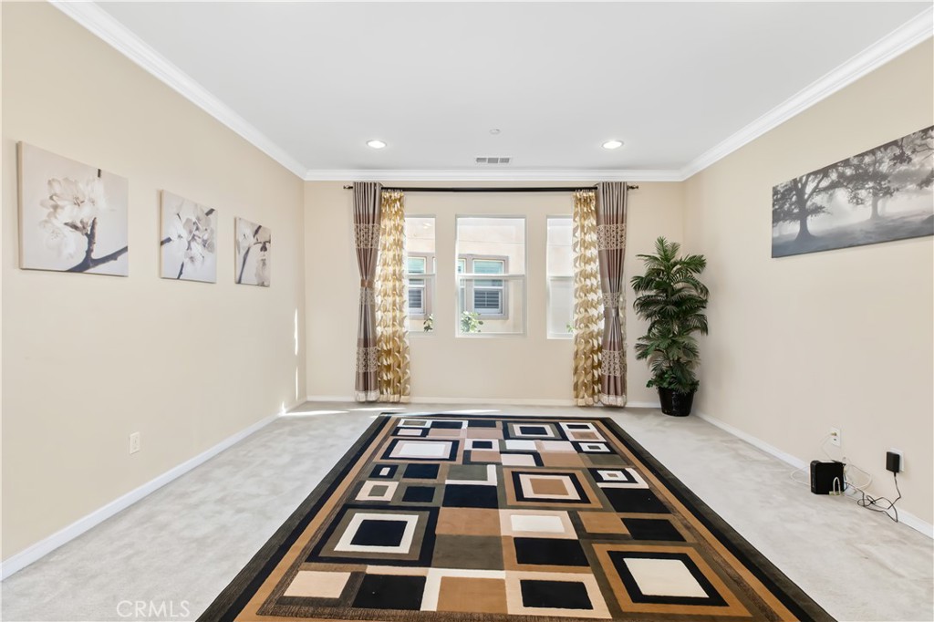 2776 E Rose Petal Way