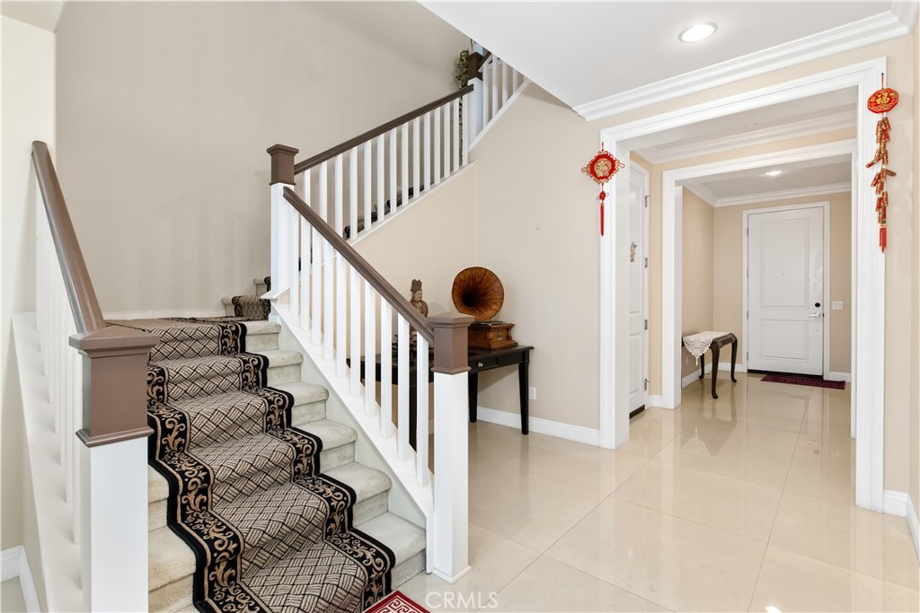 2776 E Rose Petal Way