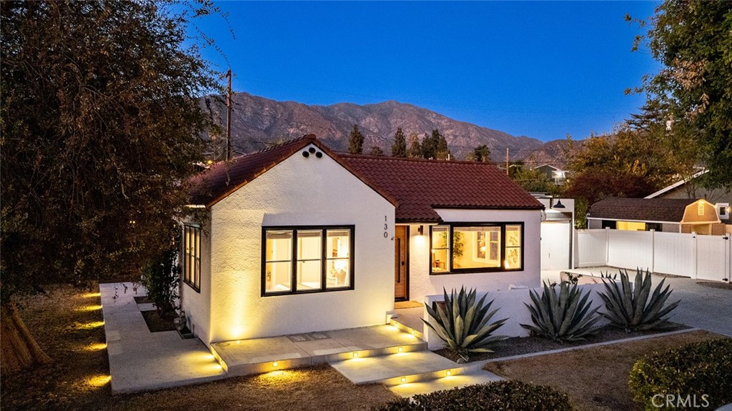 130 Violet Avenue