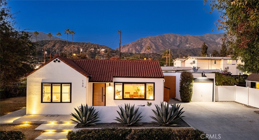 130 Violet Avenue