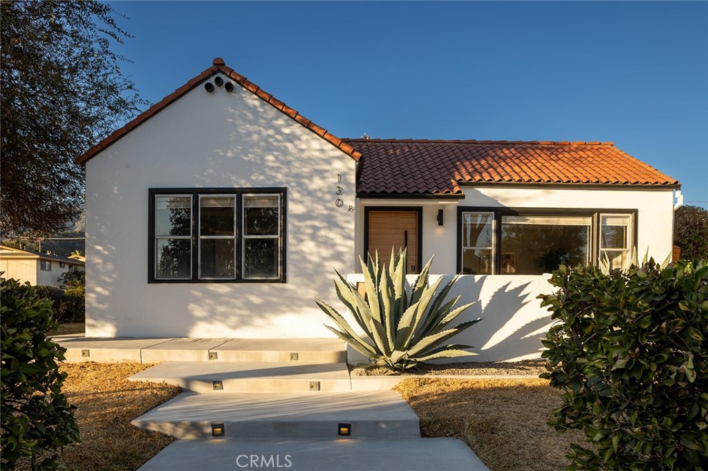 130 Violet Avenue