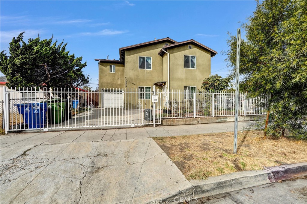 3559 Pueblo Avenue 4