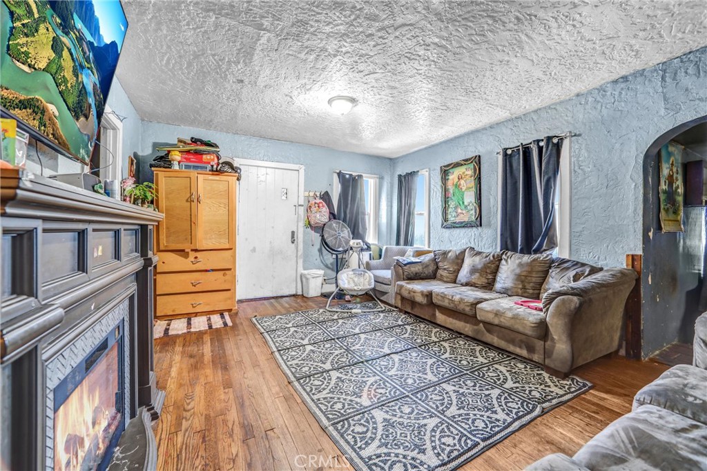 3559 Pueblo Avenue 4