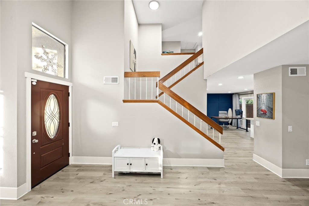26 Oak Cliff Drive