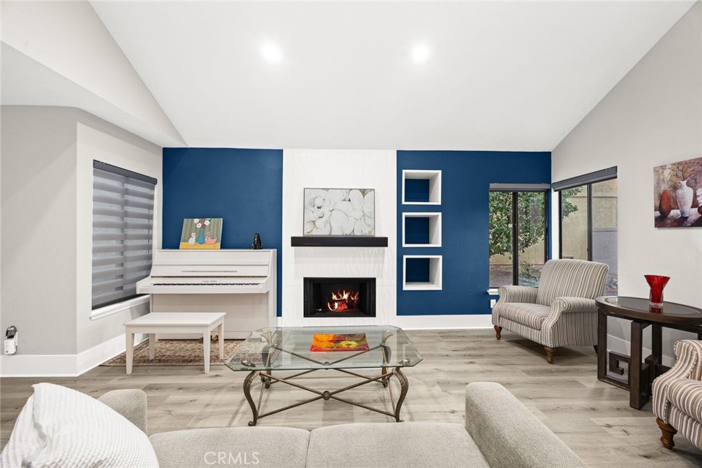 26 Oak Cliff Drive