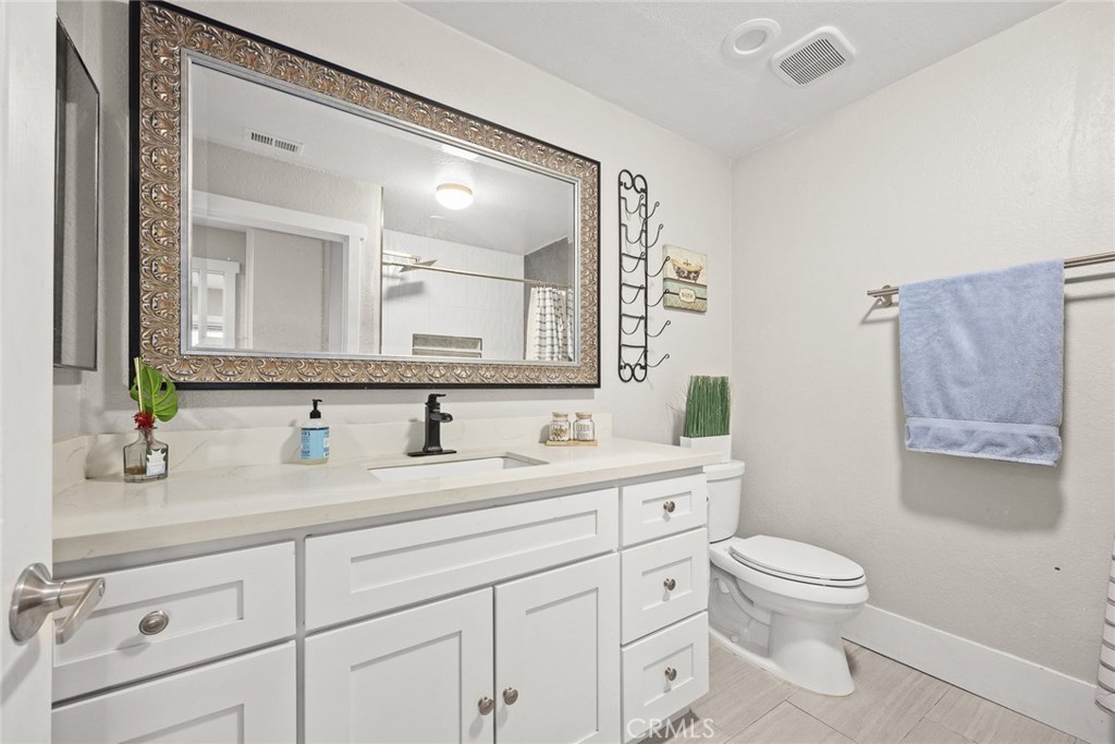 26 Oak Cliff Drive