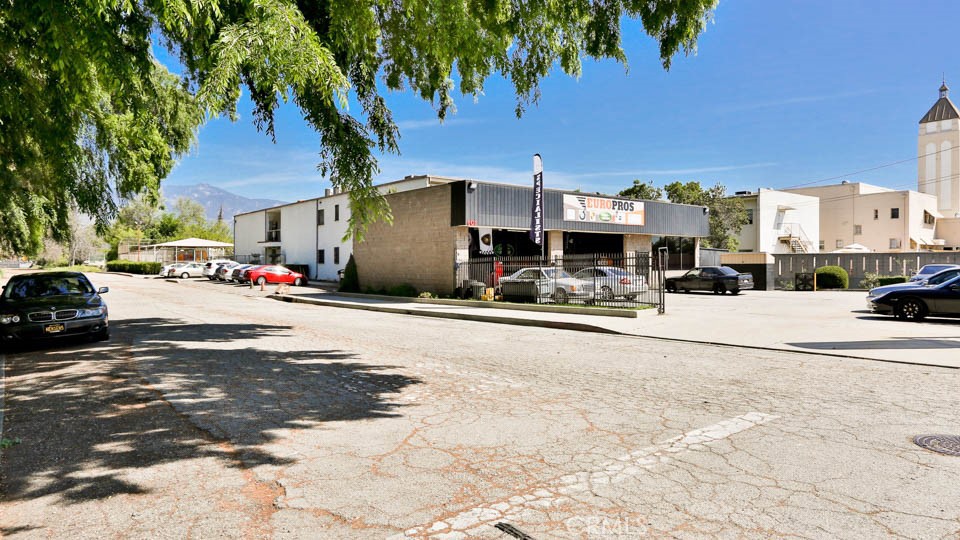 601 E Las Tunas Drive