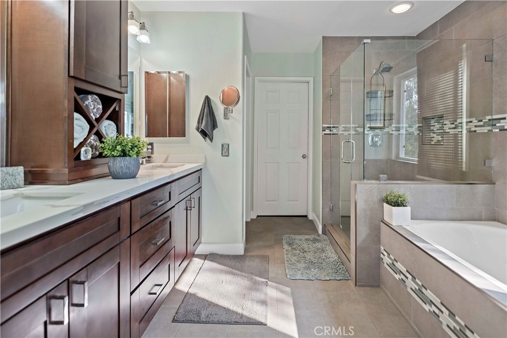 14816 Calle Rayo Lunar