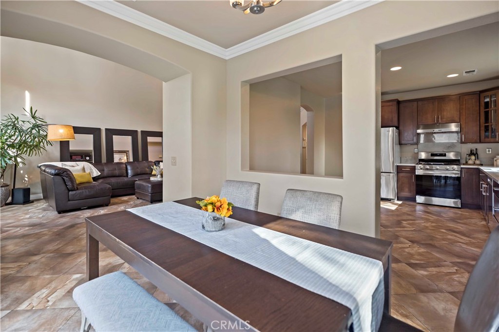 14816 Calle Rayo Lunar