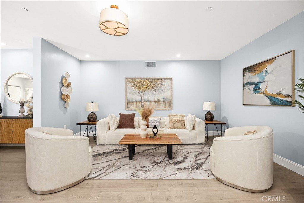 168 S Sierra Madre Boulevard 201