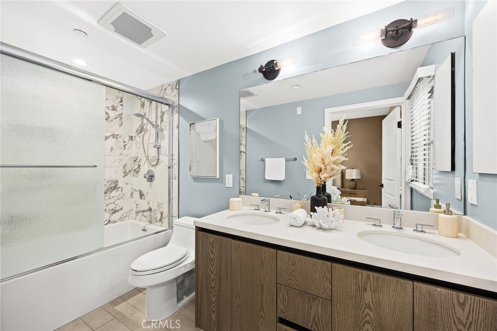 168 S Sierra Madre Boulevard 201