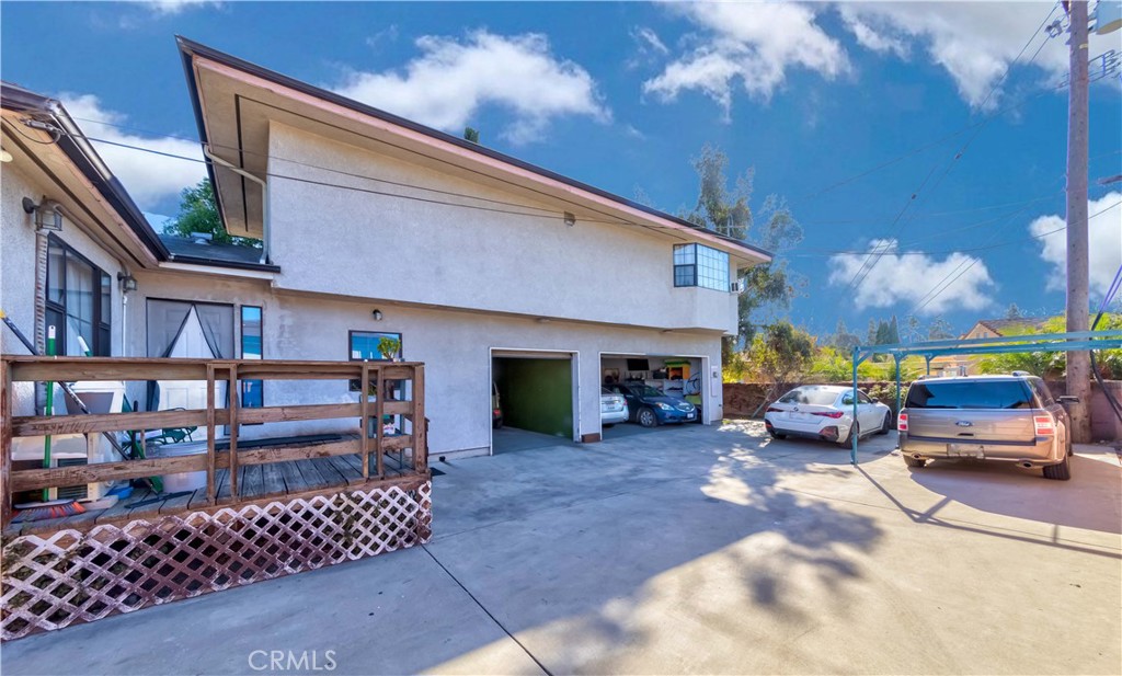 1316 W Hellman Avenue