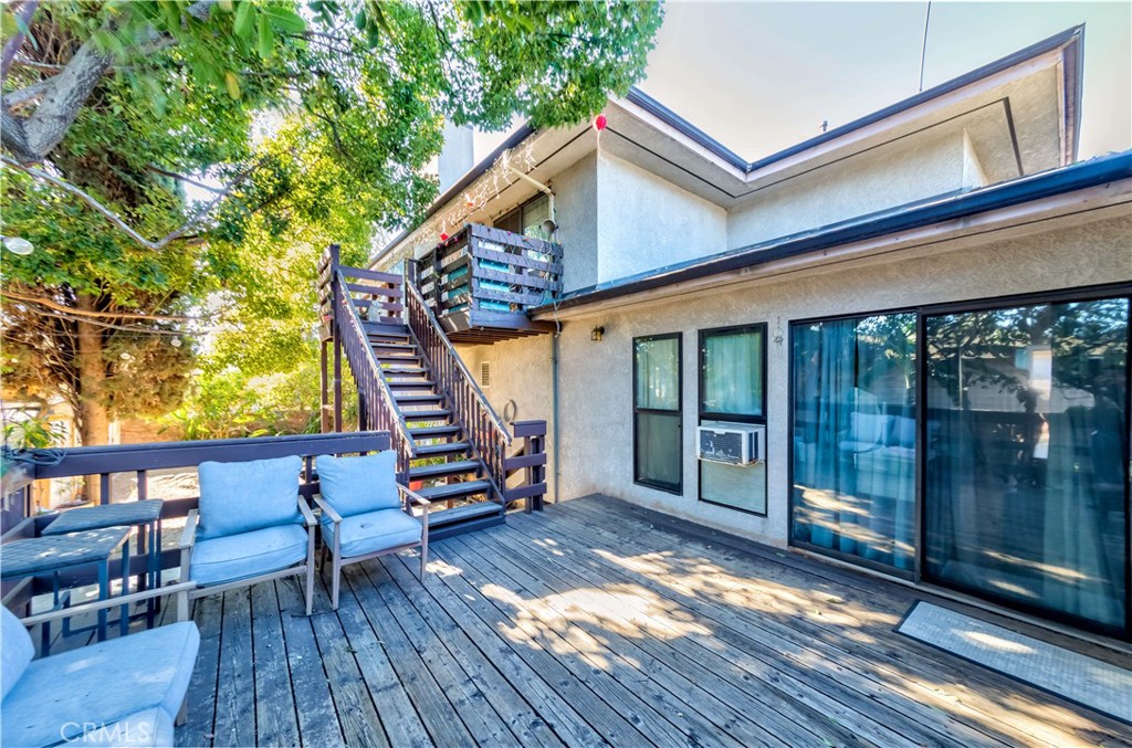 1316 W Hellman Avenue