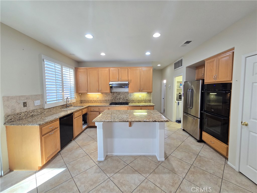 7612 Waterbury Place