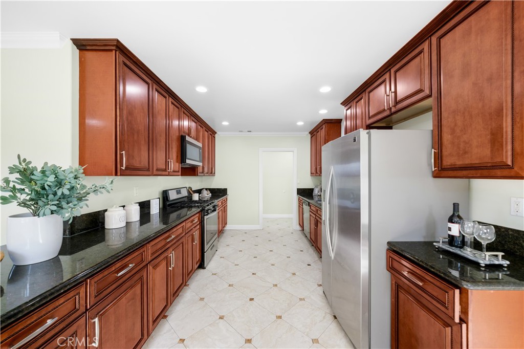 14410 Barrydale Street