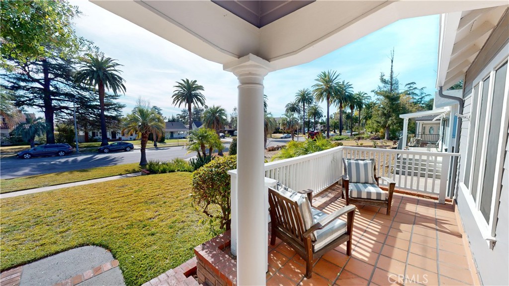 1557 Casa Grande Street