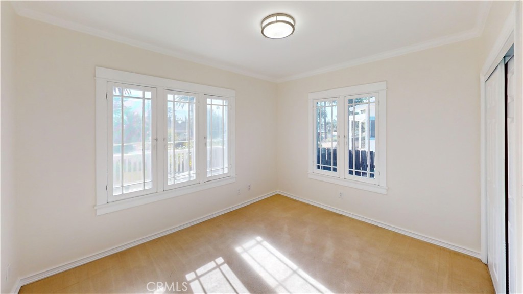 1557 Casa Grande Street