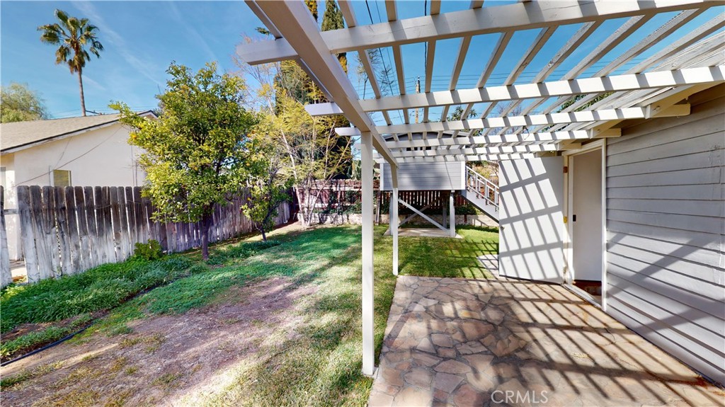 1557 Casa Grande Street