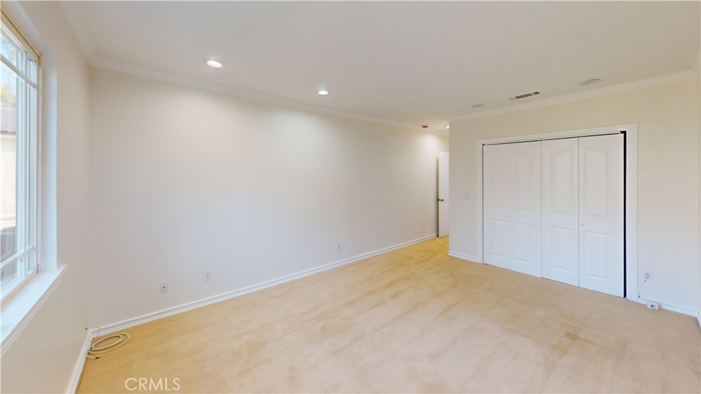 1557 Casa Grande Street