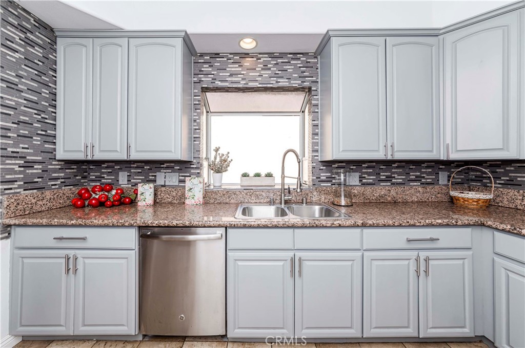 826 N Monterey Street D