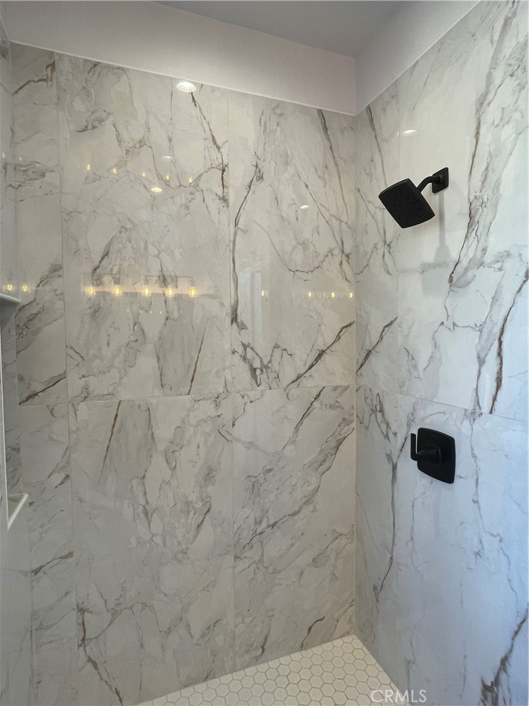 826 N Monterey Street D