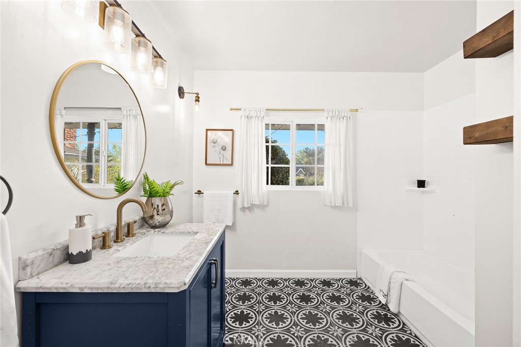 622 N Dodsworth Avenue