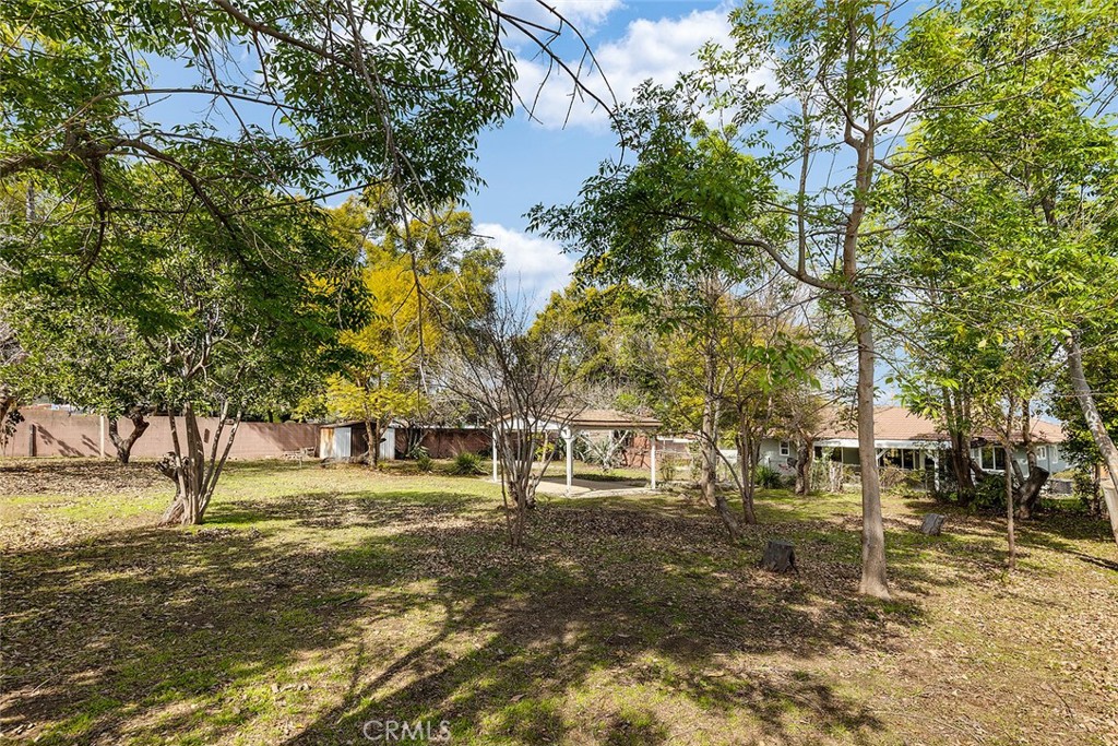 14936 Los Robles Avenue