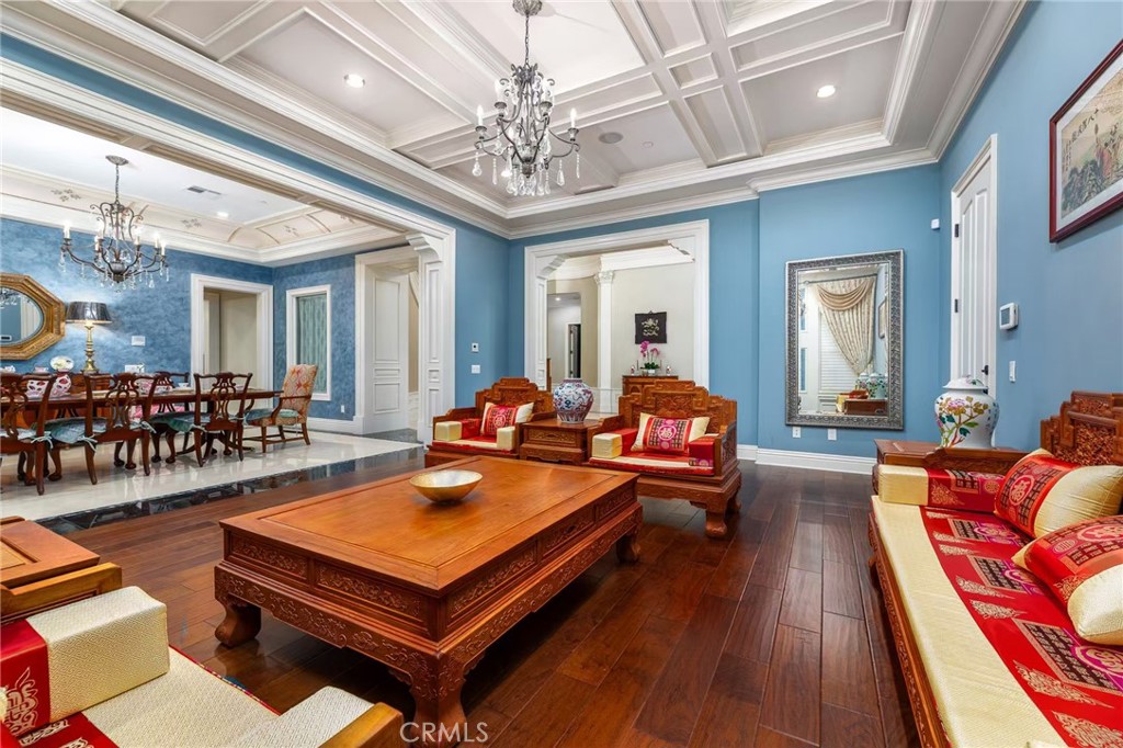 312 E Camino Real Avenue