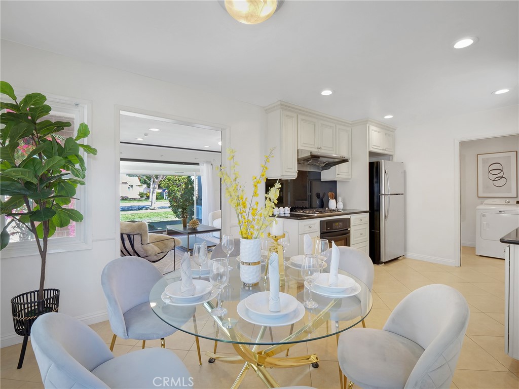 612 E Chestnut Avenue