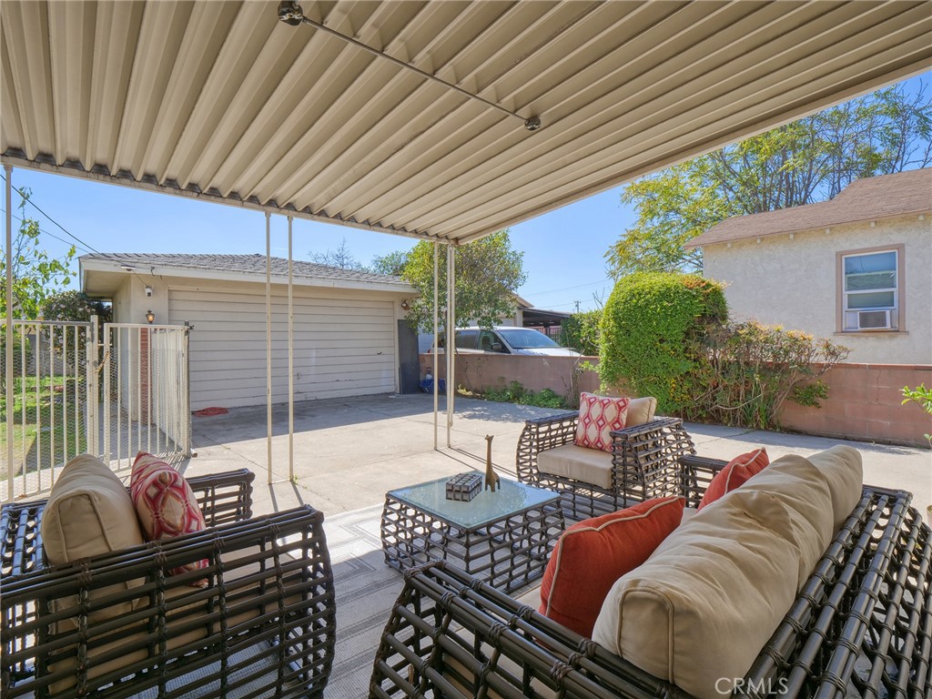 612 E Chestnut Avenue