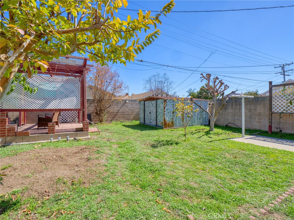 612 E Chestnut Avenue