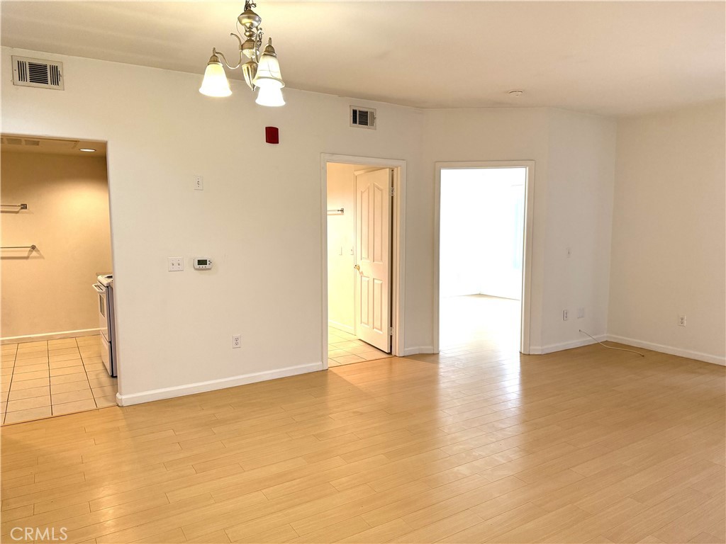 411 S Garfield Avenue 72