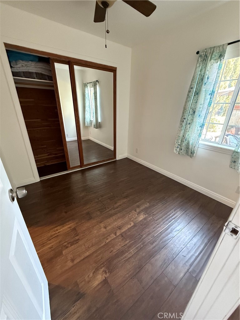 6046 N Willard Avenue